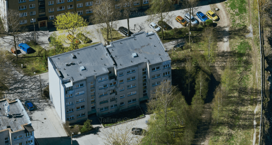 Maja droonivaade eest